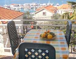 Apartment Biserka