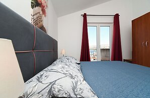 Apartment Biserka