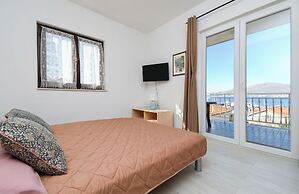 Apartment Biserka