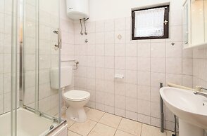 Apartment Biserka