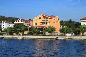 Apartments Sea View