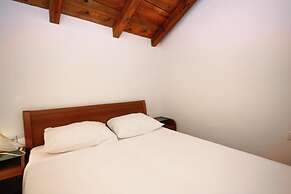 Apartments Dragan
