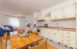Apartment Blazenka