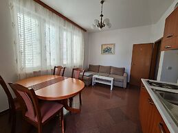 Apartments Dami
