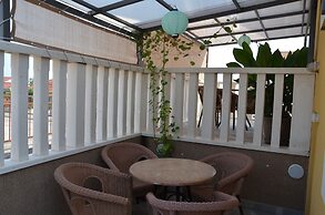 Apartments Dami