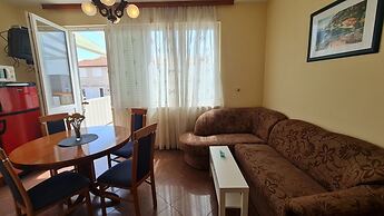 Apartments Dami