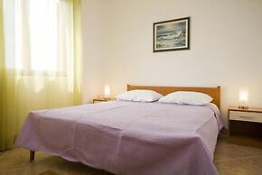 Apartments Ljilja