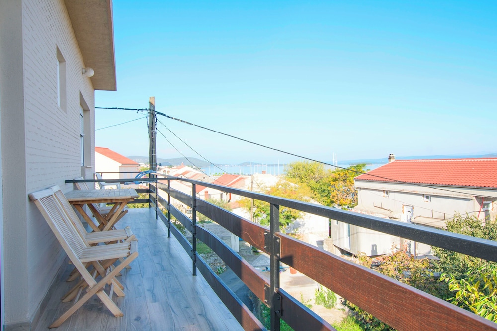 Apartment Marin