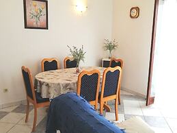 Apartment Miljana