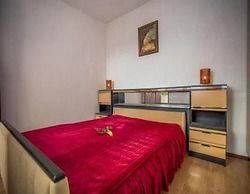 Apartments and Room Anita