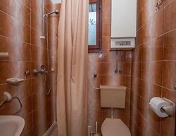 Apartments and Room Anita