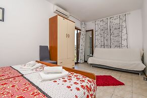 Apartment Ivo
