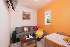 Apartments Ivo