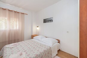 Apartments Ivo