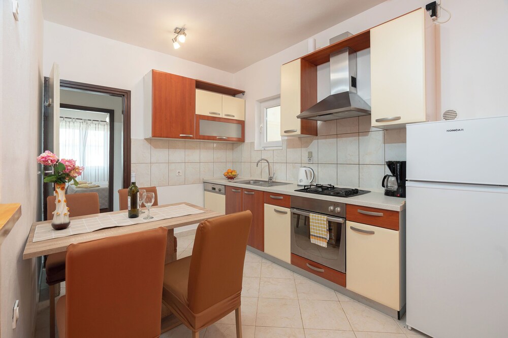 Apartments Ivo