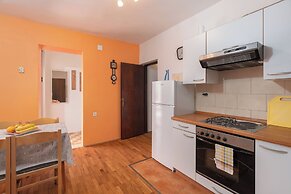 Apartments Ivo
