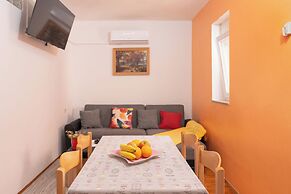 Apartments Ivo