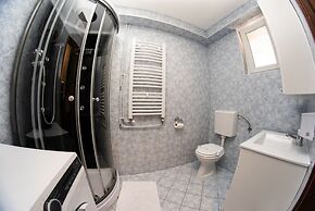 Apartment Ivona