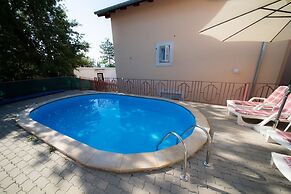 Apartment Ivona