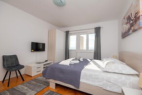 Apartments Ivan