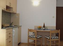 Apartment Lina