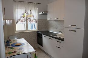 Apartment Lina