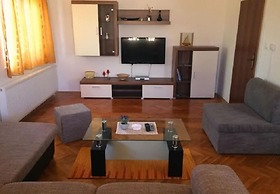 Apartments Ognjen