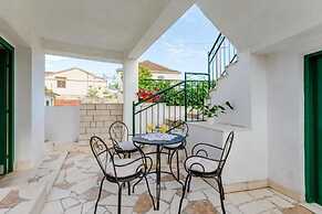 House Dinko