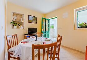 House Dinko