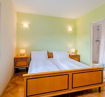 House Dinko