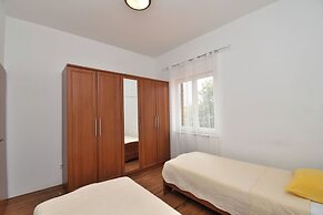 Apartment Marinko