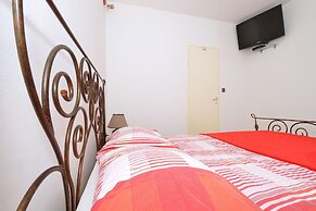 Apartment Irvin