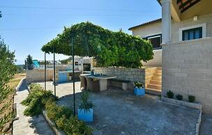 House Ita