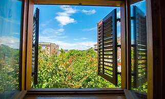 Apartment Mana