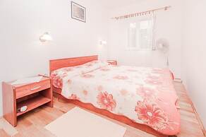Apartment Luce