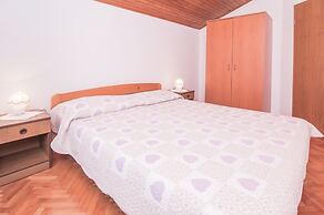 Apartment Luce