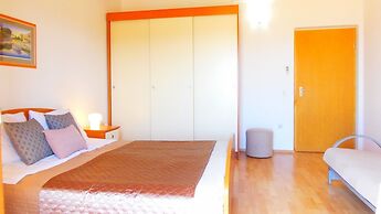 Apartments Bor