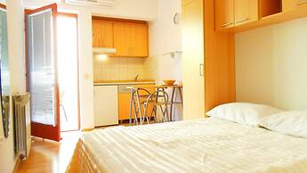 Apartments Bor