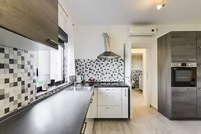Apartments Edi