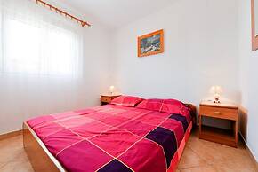 Apartments Edi