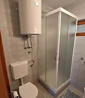Apartments Srecko