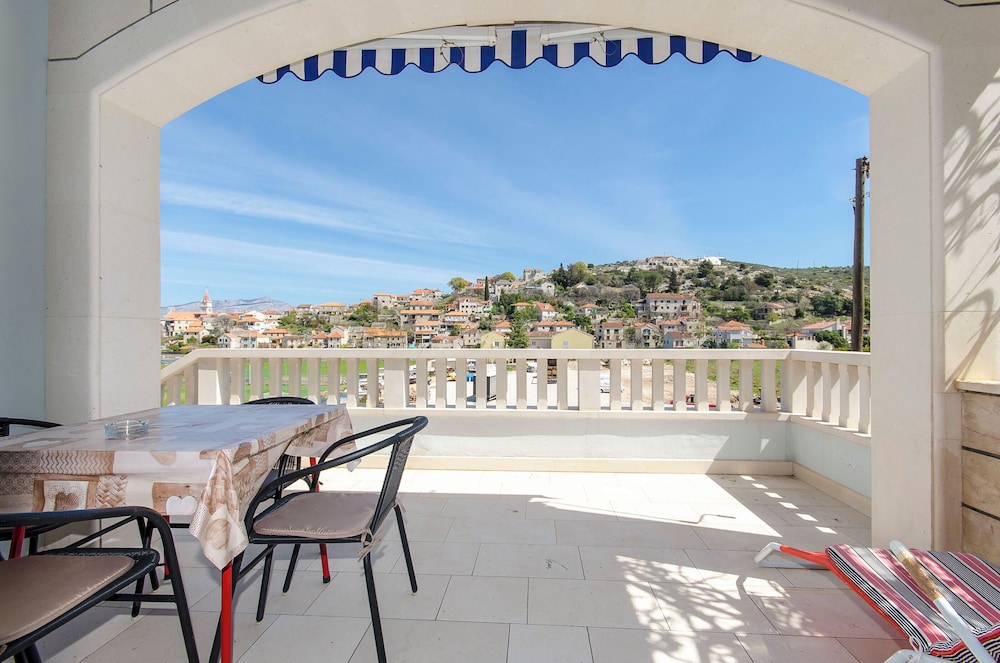 Apartments Gogi