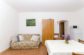 Apartments Gogi