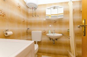 Apartments Gogi