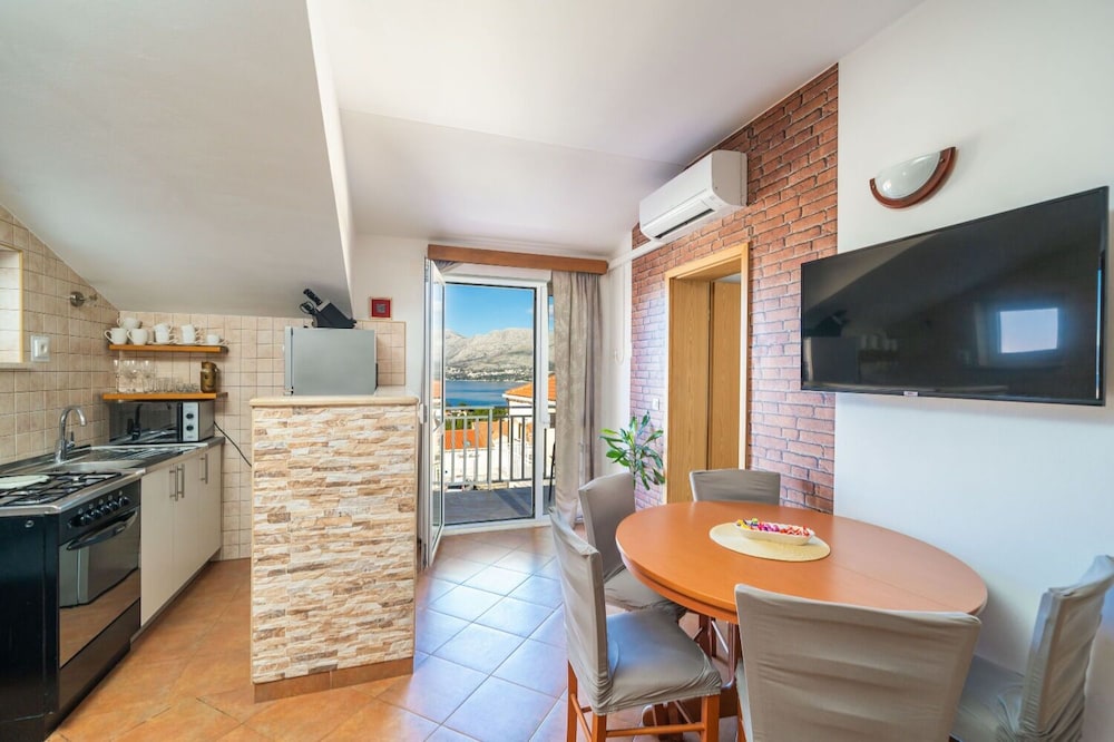 Apartments Pavo