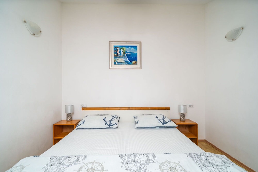 Apartments Pavo