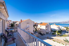 Apartments Pavo