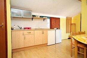 Apartment and Room Cherry