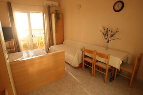 Apartments Mladen