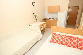 Apartments Mladen
